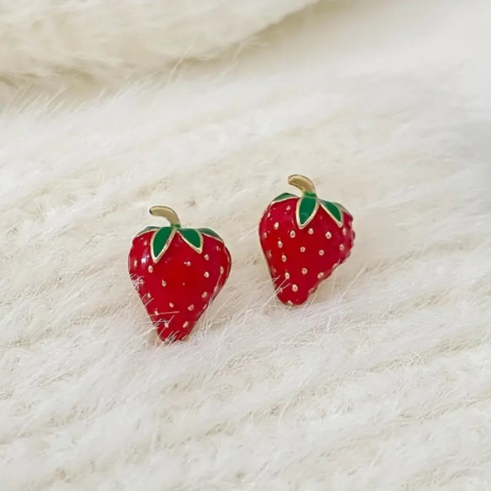 🍏50% OFF/3+...Strawberry Stud Earrings